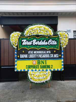 Papan Bunga Duka di Pagintungan