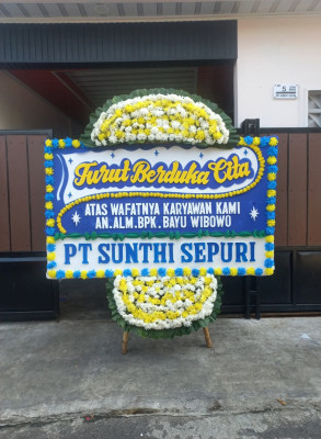 Papan Bunga Duka di Pagintungan